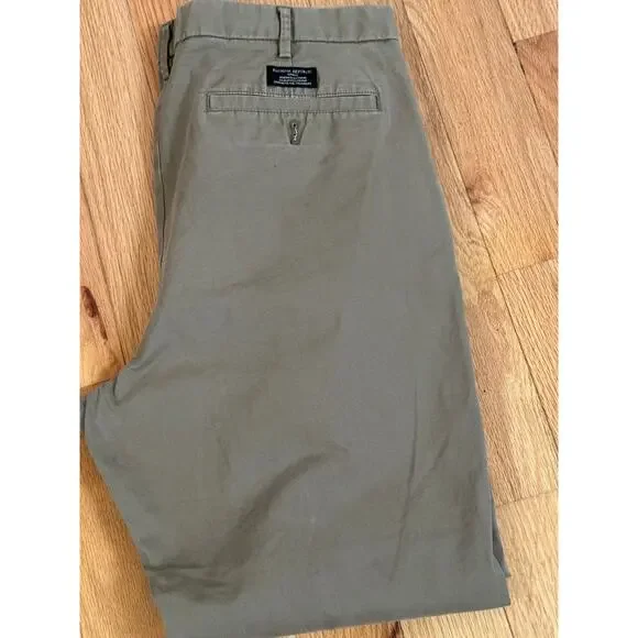 Banana Republic Mens Mason Chinos, Olive Green, 38x30 - Picture 5 of 6